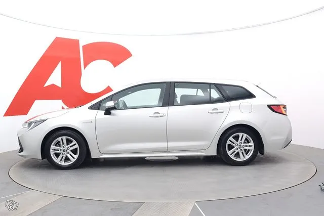 Toyota Corolla Touring Sports 1,8 Hybrid Active - / 1-OMISTA Image 2